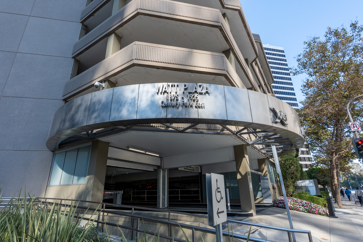 parking for Bana Law Accident & Injury Lawyers, Los Angeles, CA 360 Virtual Tour for Personal injury attorney