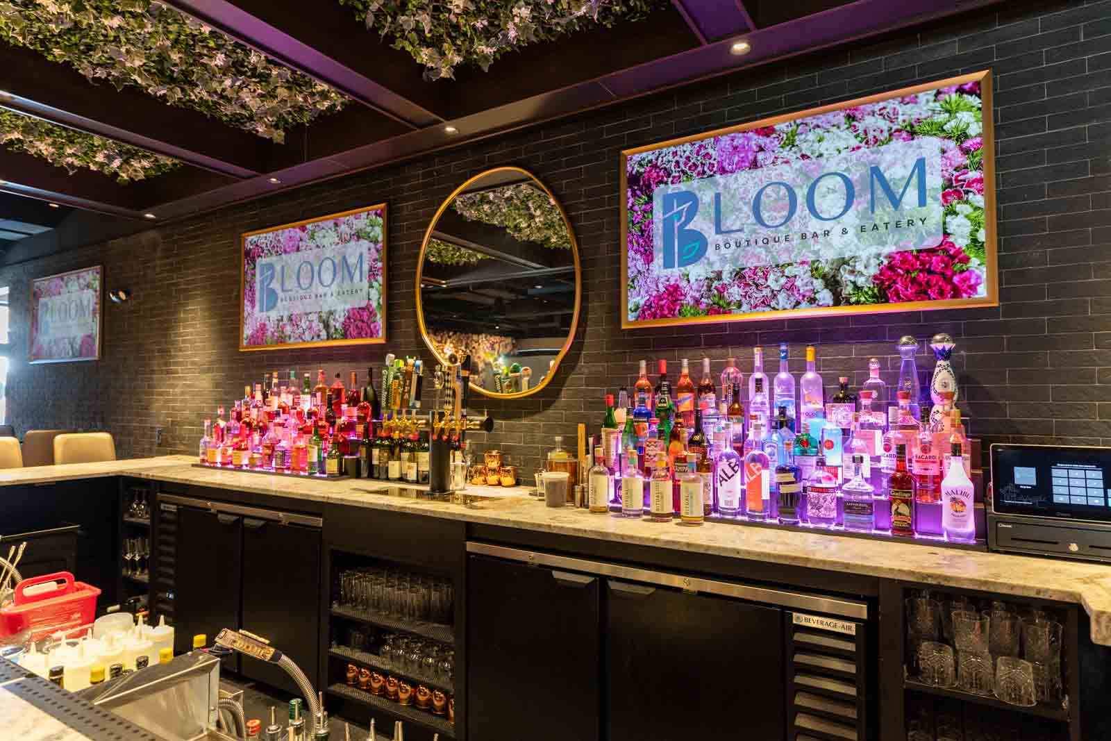bar at Bloom Boutique Bar & Eatery, Albany, NY 360 Virtual Tour for Restaurant