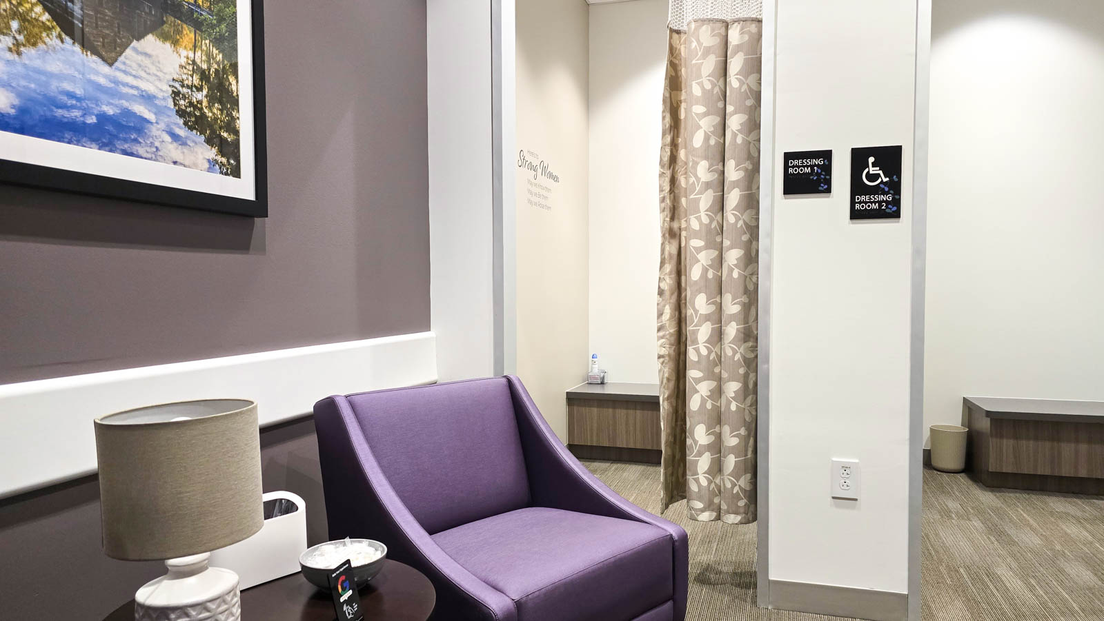 dressing room at Solis Mammography, Cary, NC 360 Virtual Tour for Mammography service