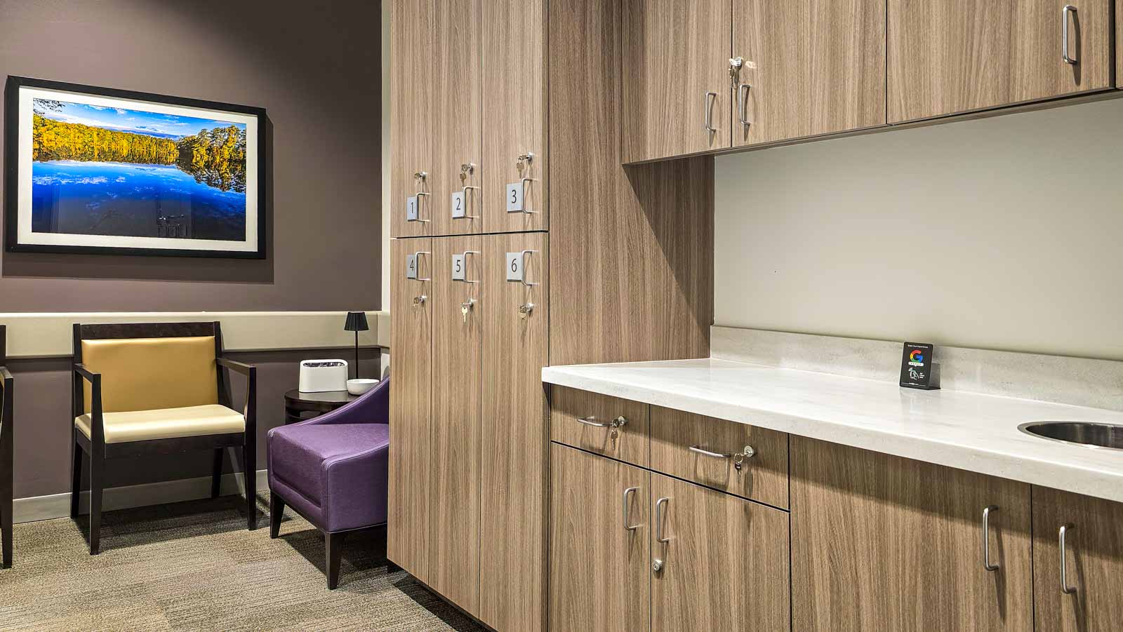 lockers at Solis Mammography, Apex, NC 360 Virtual Tour for Mammography service