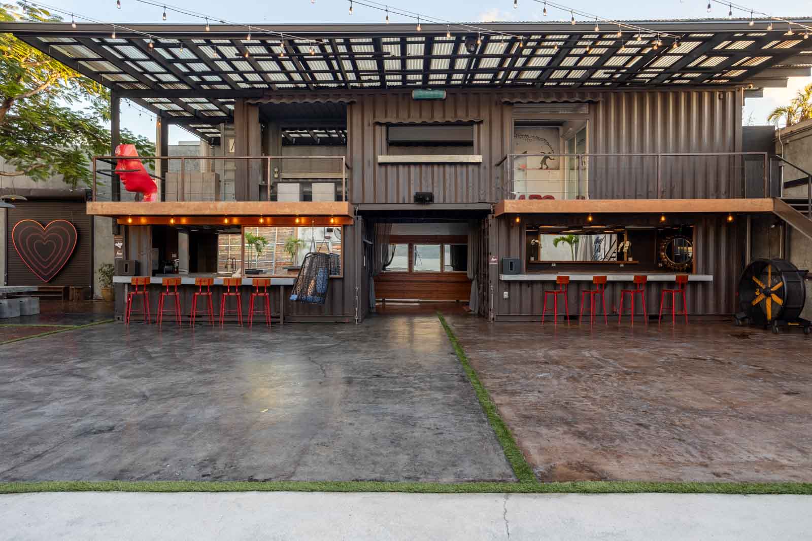 bar at MAPS Backlot, Miami, FL 360 Virtual Tour for Event venue