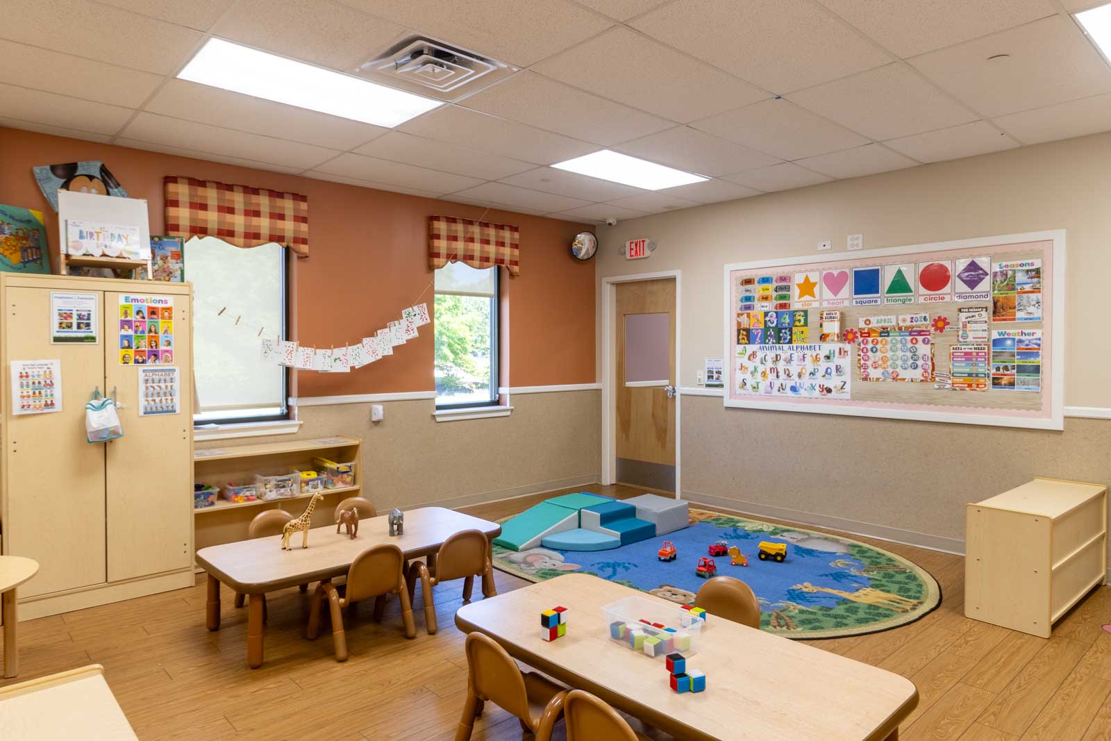 class room at Lightbridge Academy, Fort Washington, PA 360 Virtual Tour for Pre-school Day Care Center