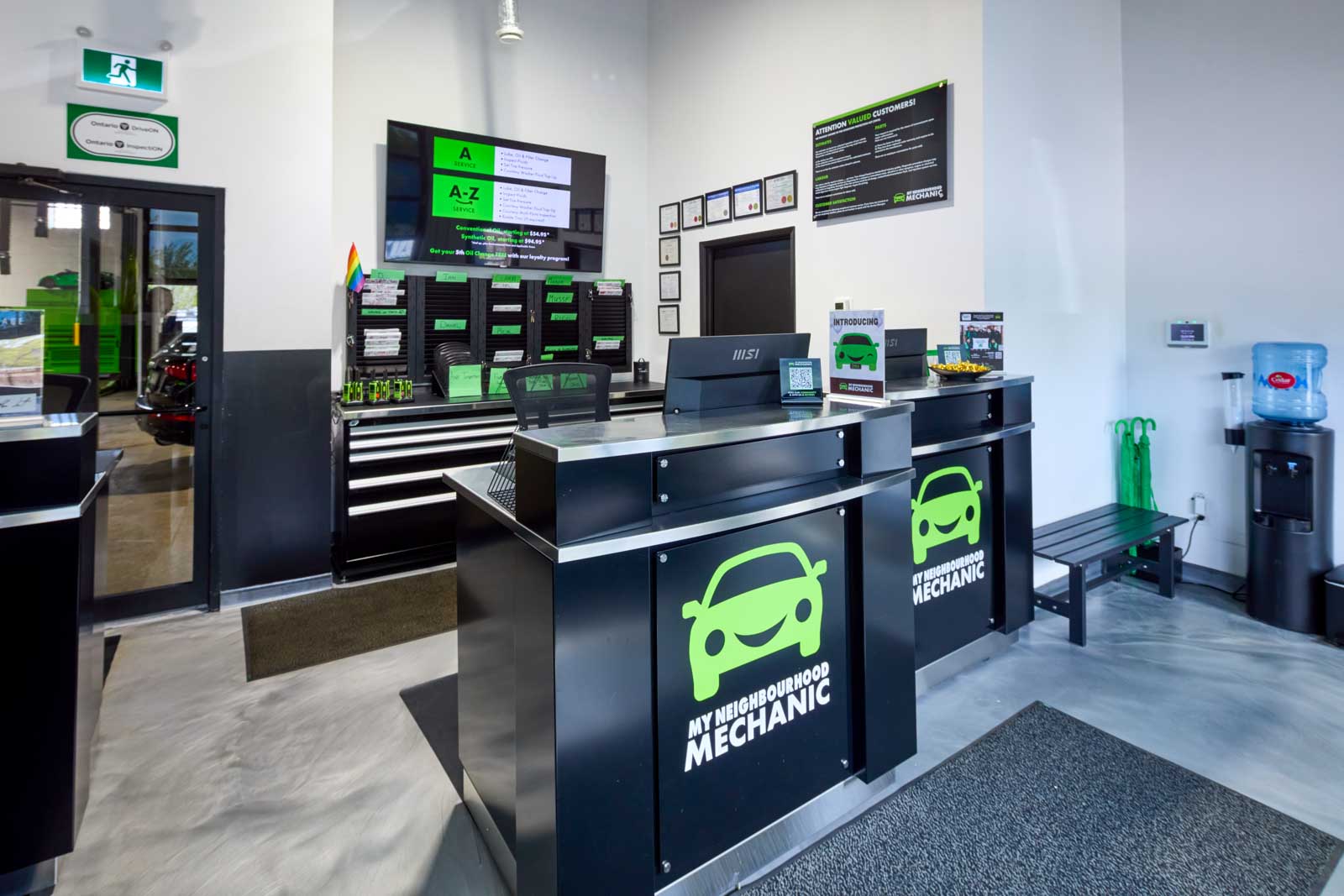 front desk at My Neighbourhood Mechanic, Toronto, Ontario Canada 360 Virtual Tour for Auto Mechanic