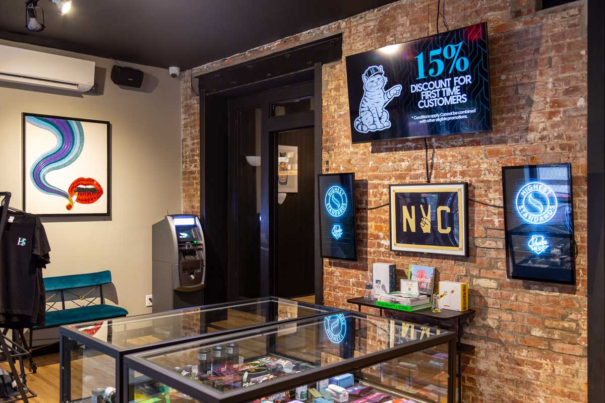 inside Highest Standards, New York, NY 360 Virtual Tour for Cannabis store