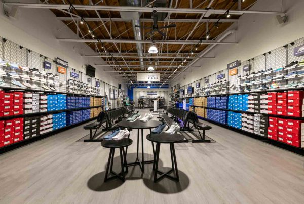 inside Road Runner Sports, Phoenix, AZ 360 Virtual Tour for Running Shoe Store