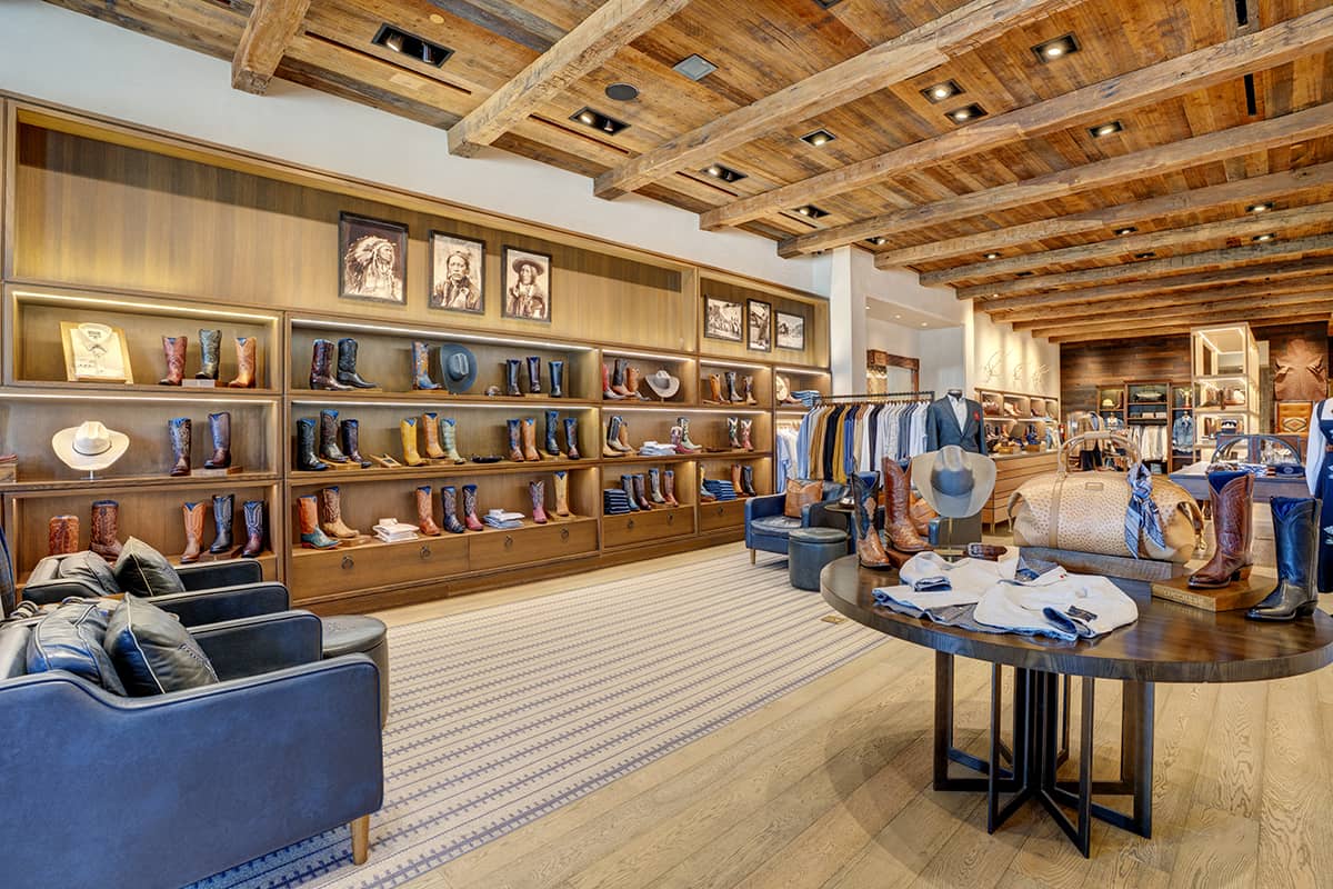 Lucchese Bootmaker - Houston, TX 360 Virtual Tour for Boot Store Shelves