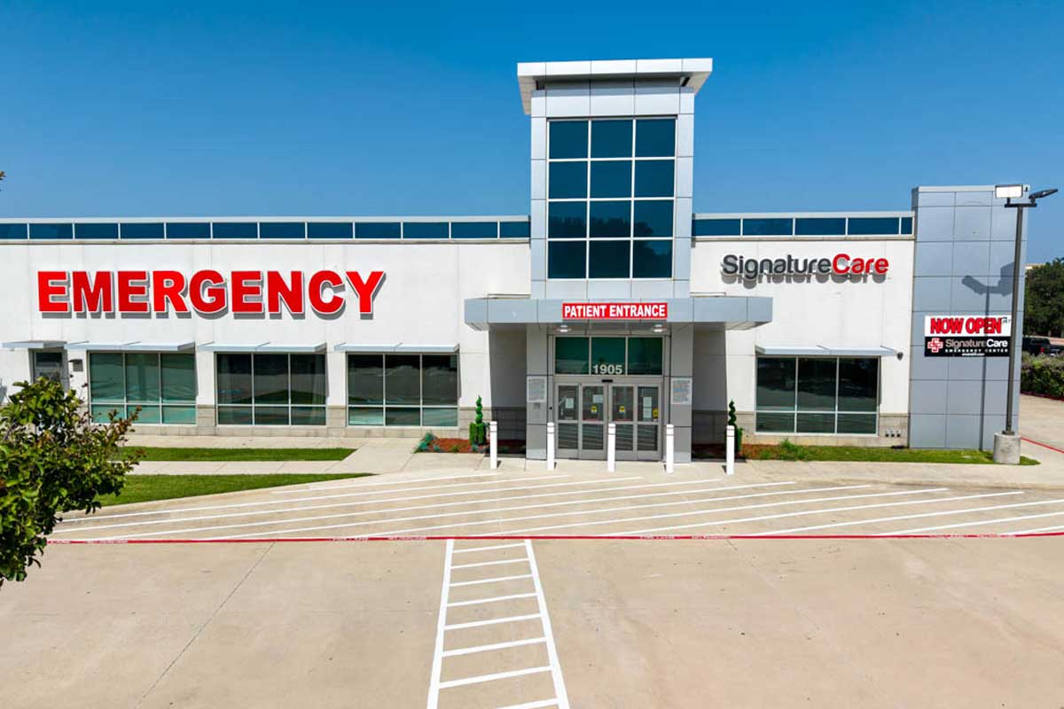 SignatureCare Emergency Center - Plano, TX 360 Virtual Tour for Emergency Room Exterior