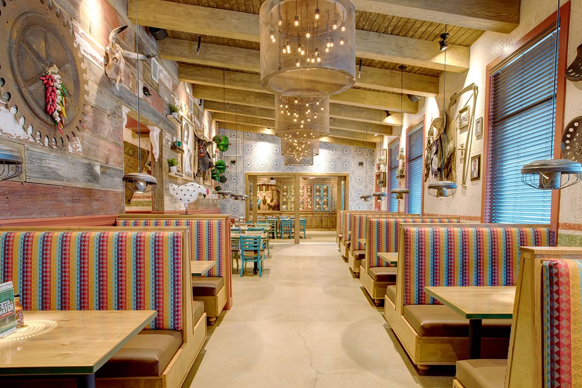 Lupe Tortilla Mexican Restaurant, Pearland, TX 360 Virtual Tour for Lupe Tortilla Mexican Restaurant Dining Area